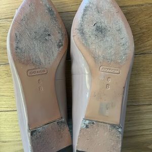 Coach Flat shoes